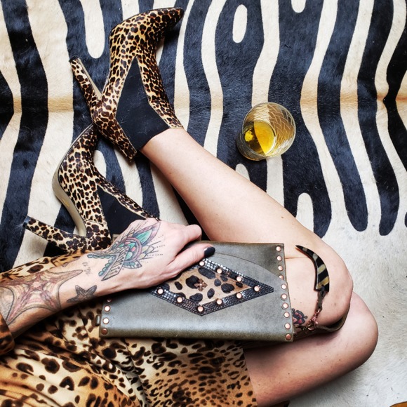 Meet your Posher, Lisa - Picture 1 of 1